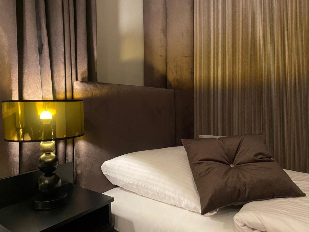 Family & Business Sauna Apartments Klonowa Nad Zalewem, Unikat Spa Кельце Экстерьер фото